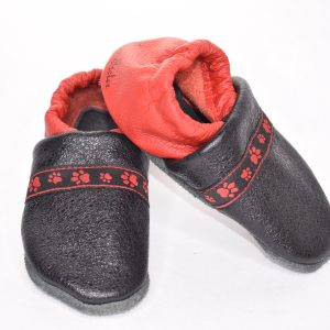 Gr. 23/24 Schwarz glänzend/Rot mit Pfoten Band UNIKAT