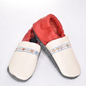 Gr. 26/27 Beige/Rot mit Peace Love Hope Band