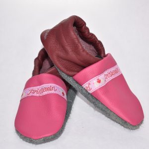 Gr. 26/27 Pink/Dunkelrot mit Prinzessinnen Band