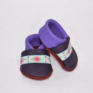 Dunkellila/Lila mit Blumen Band