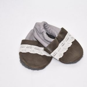 Gr. 20/21 Dunkelgr&uuml;n gl&auml;nzend/Hellgrau mit Spitzen Band UNIKAT