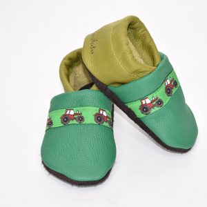 Gr. 22/23 Grün/Olivegrün mit Traktor Band