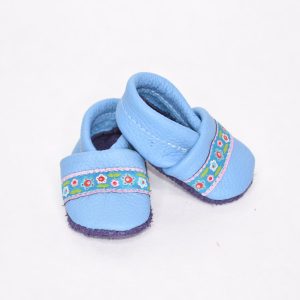 Hellblau mit Blumen Band