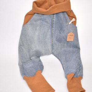 Gr. 86/92 Jeans Pumphose mit beigen Taschen und B&uuml;ndchen