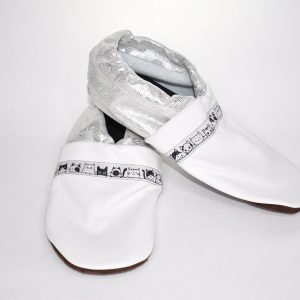 Gr. 41/42 Wei&szlig;/Silber mit Katzen Band UNIKAT